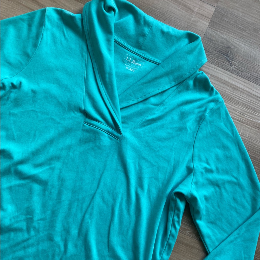 LL Bean teal long sleeve top